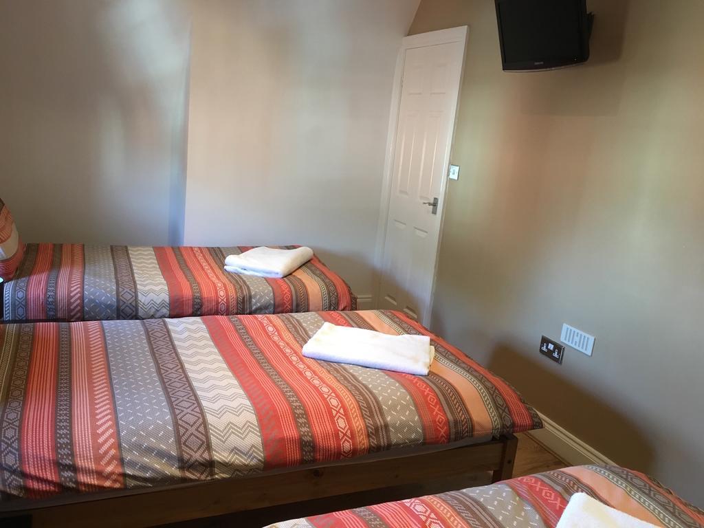 Anfield Accommodation Part Of The Twelfth Man Public House Liverpool Exteriér fotografie